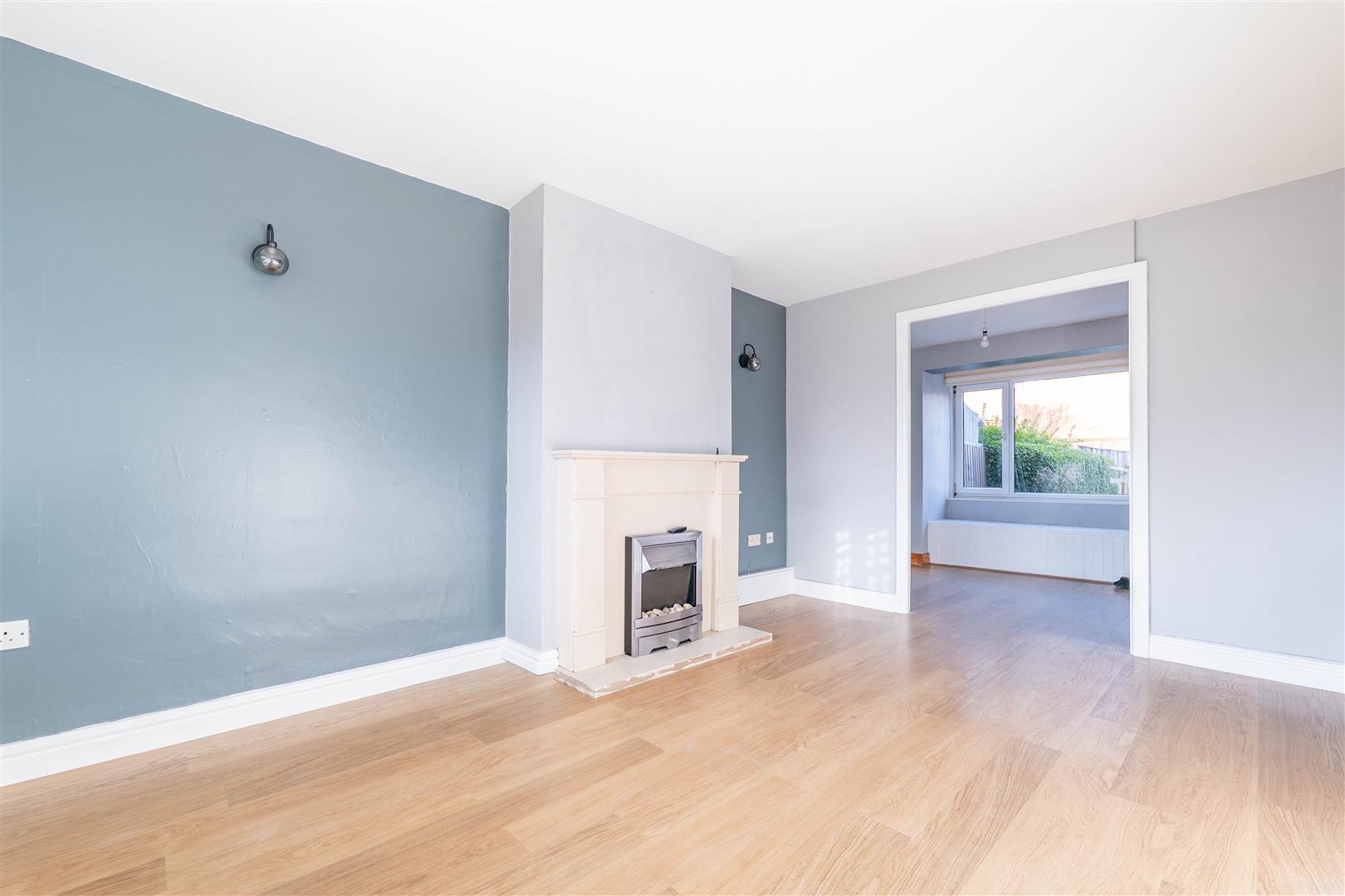 3 bed property in Stockdale Crescent, Preston